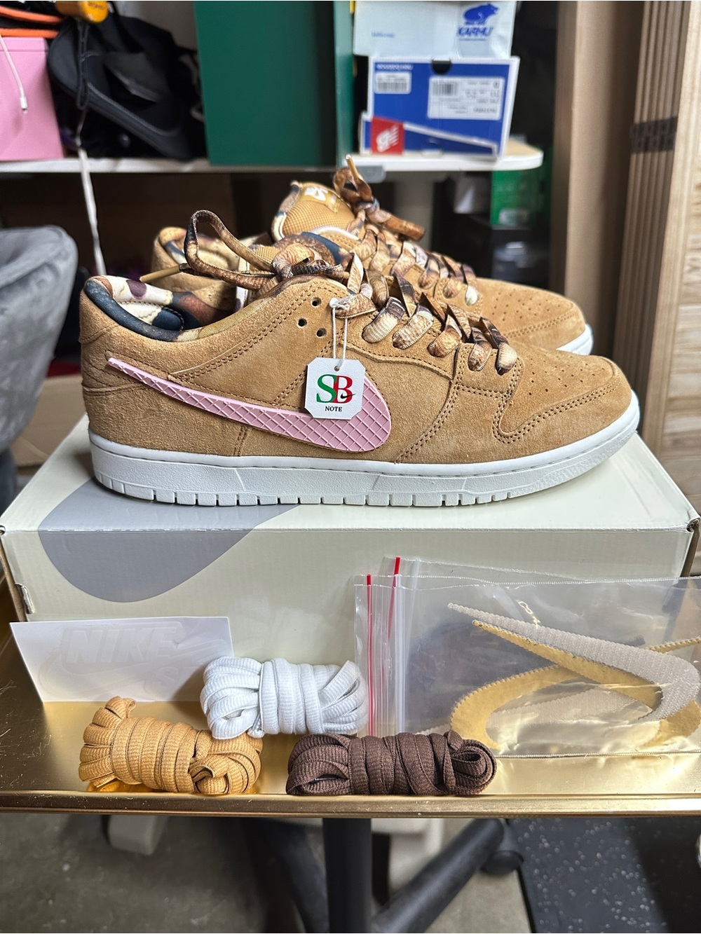 Nike SB Dunk Low Pro QS Note Manchester Brew & Biscuits IO9508-200 Size 10